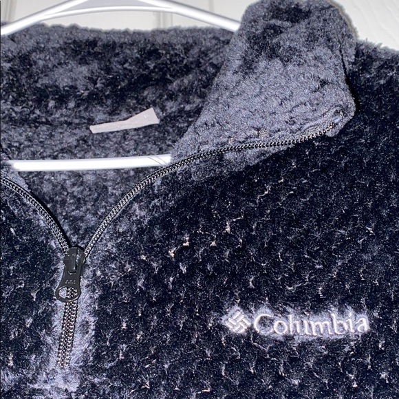 woman’s columbia jacket - Picture 2 of 5